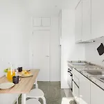 Apartamento Campolide 2br Flat *