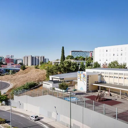 Campolide 2br Flat Apartamento