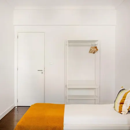 Campolide 2br Flat Daire Lisboa