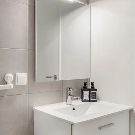 Campolide 2br Flat شقة Lisboa
