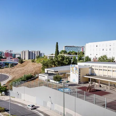 Campolide 2br Flat Appartamento