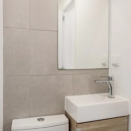 Campolide 2br Flat Lisboa