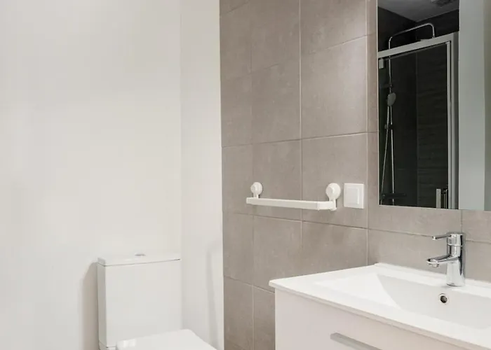 Apartamento Campolide 2br Flat *