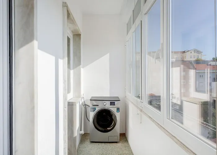 Campolide 2br Flat Appartement *