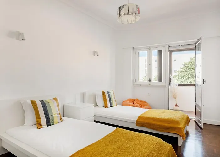 Campolide 2br Flat * Lisboa